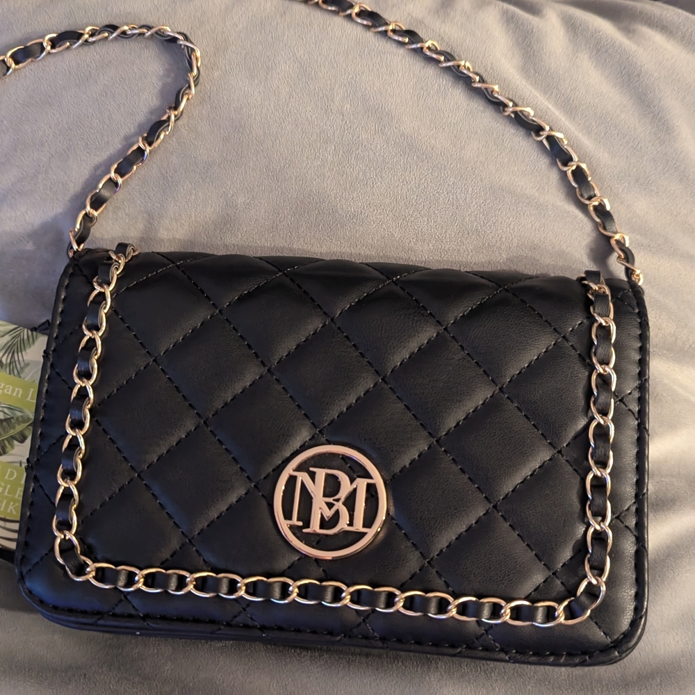 Badgley Mischka Black Quilted Chain Bag | NWT